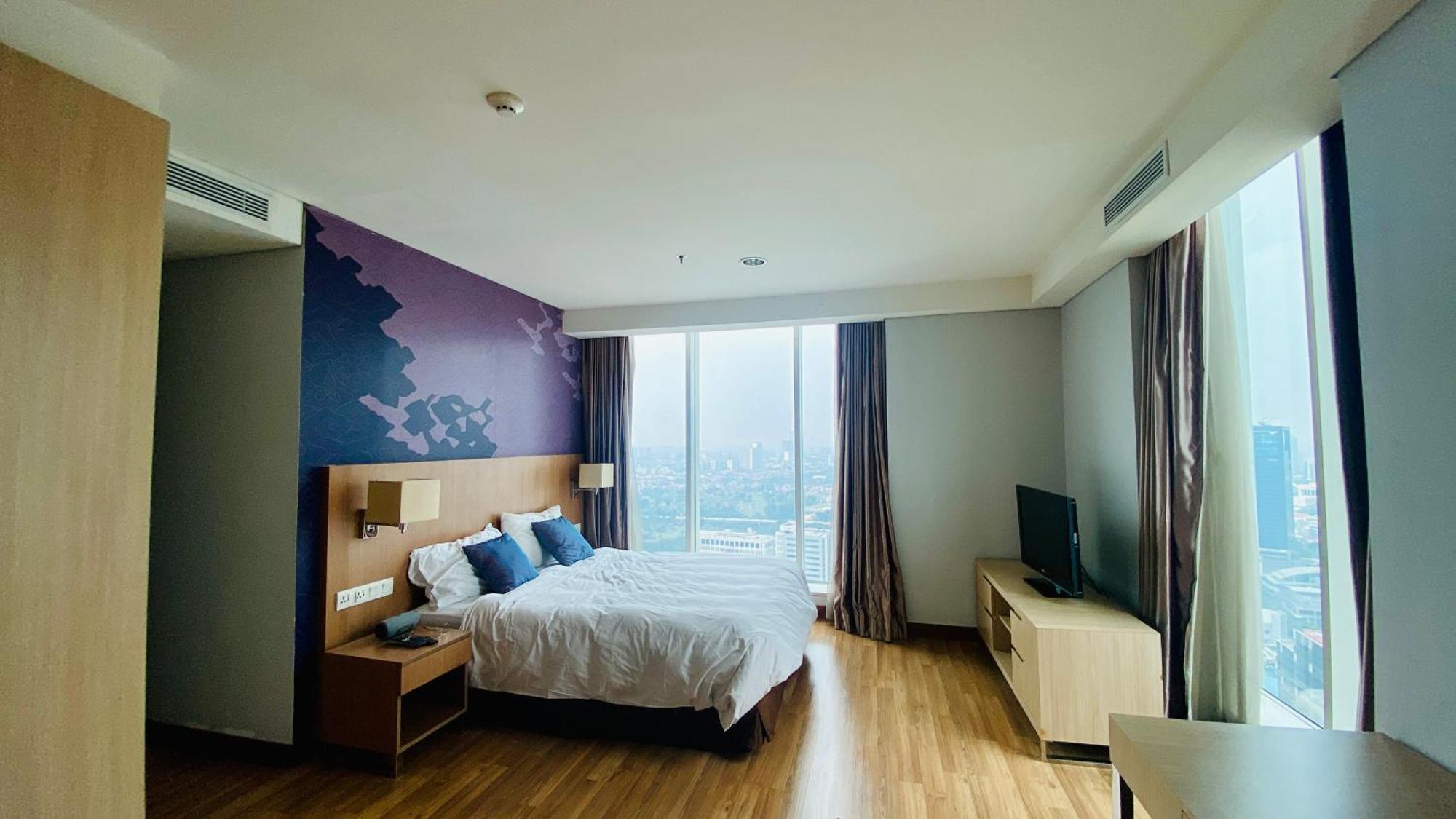 The H Tower Rasuna Suites Kuningan Jakarta By Villaloka Kültér fotó