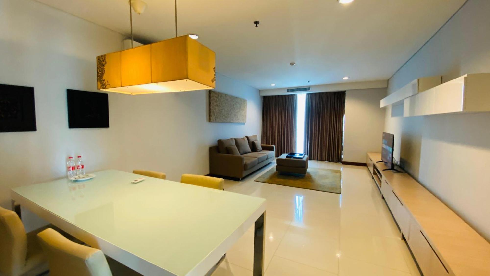 The H Tower Rasuna Suites Kuningan Jakarta By Villaloka Kültér fotó