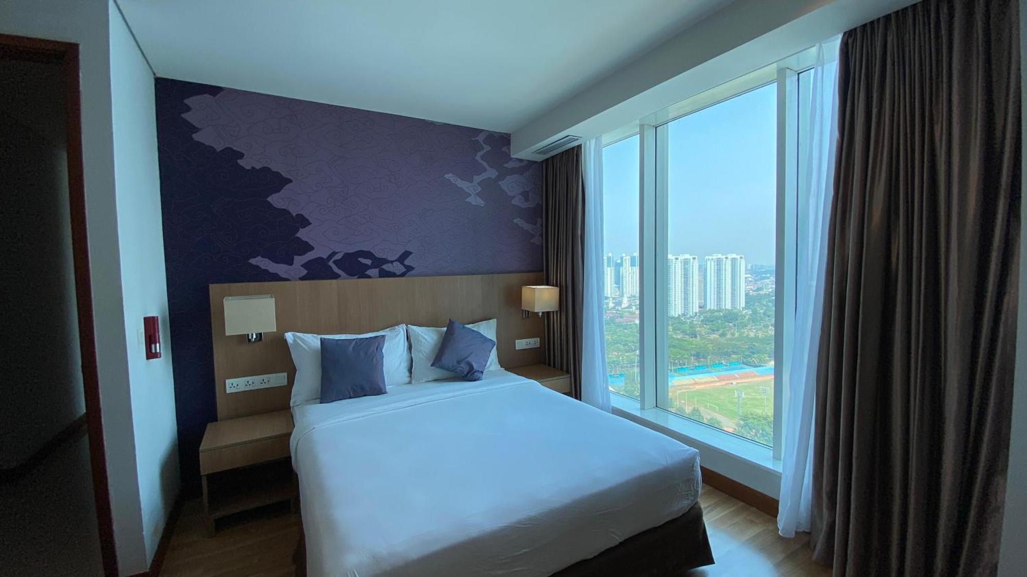 The H Tower Rasuna Suites Kuningan Jakarta By Villaloka Kültér fotó