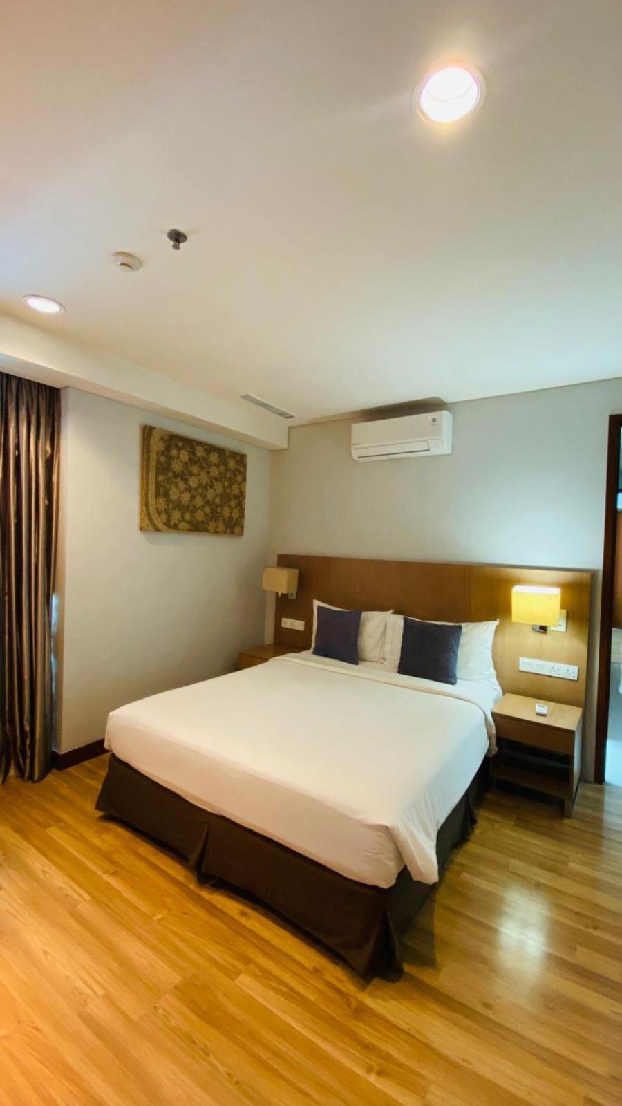 The H Tower Rasuna Suites Kuningan Jakarta By Villaloka Kültér fotó