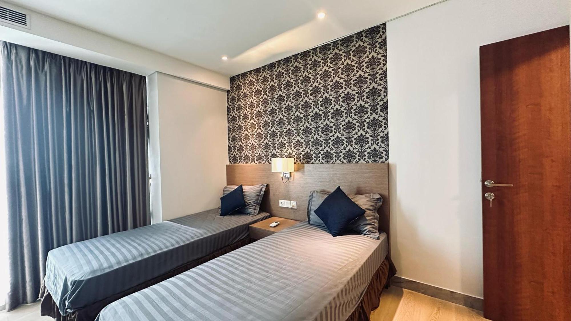 The H Tower Rasuna Suites Kuningan Jakarta By Villaloka Kültér fotó
