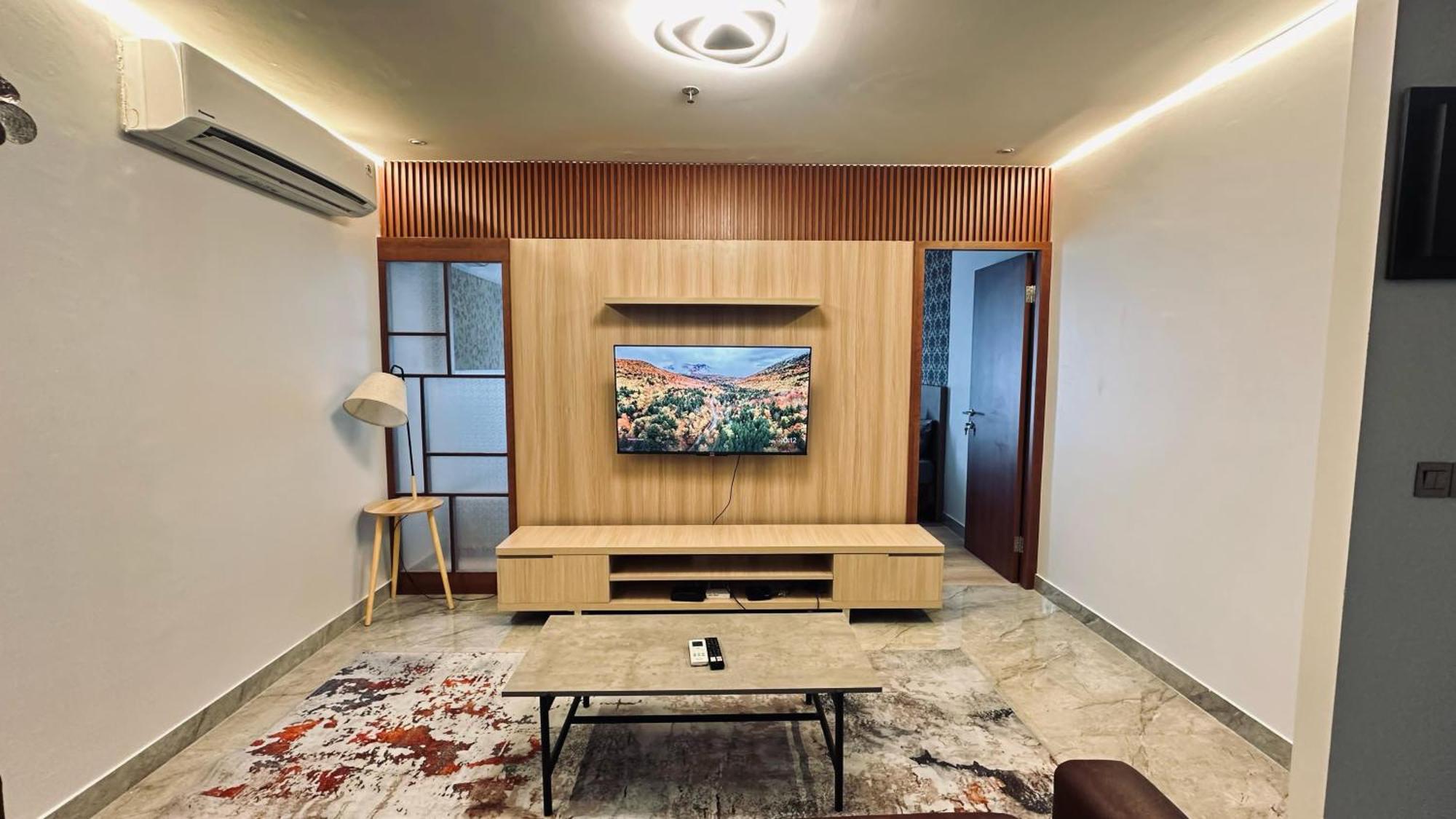 The H Tower Rasuna Suites Kuningan Jakarta By Villaloka Kültér fotó
