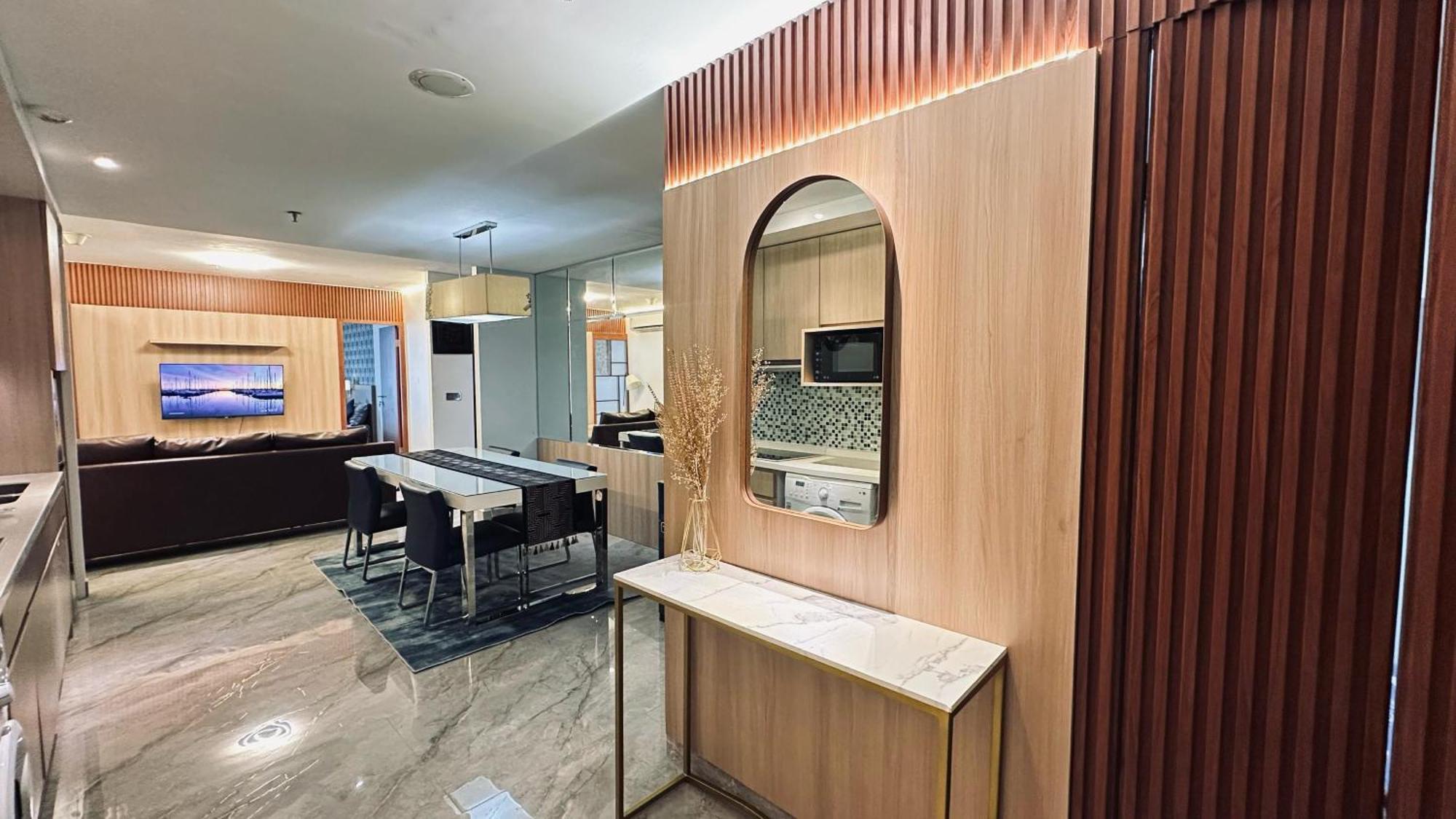 The H Tower Rasuna Suites Kuningan Jakarta By Villaloka Kültér fotó