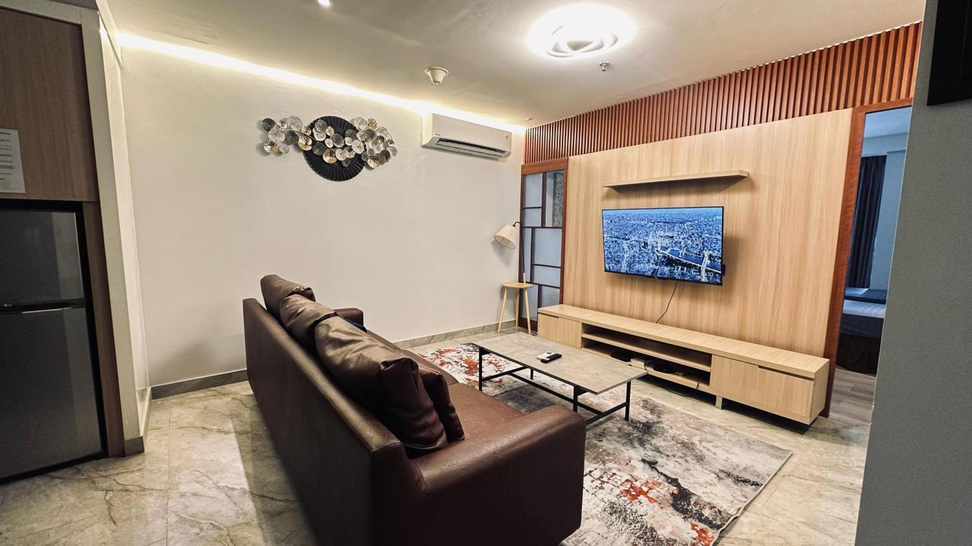 The H Tower Rasuna Suites Kuningan Jakarta By Villaloka Kültér fotó